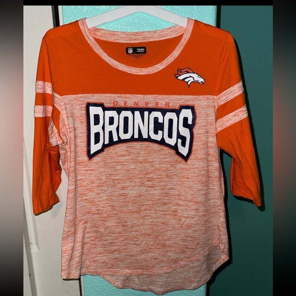 NFl Denver Broncos Quarter Sleeve Shirt